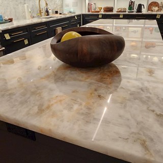 Cristallo Quartzite Natural Stone