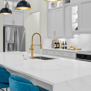 Calacatta Sona - U-Quartz Quartz